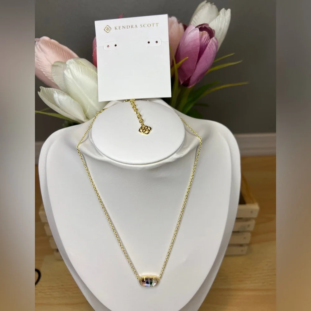 Kendra Scott Elisa Gold Pendant Necklace in Watercolor Illusion